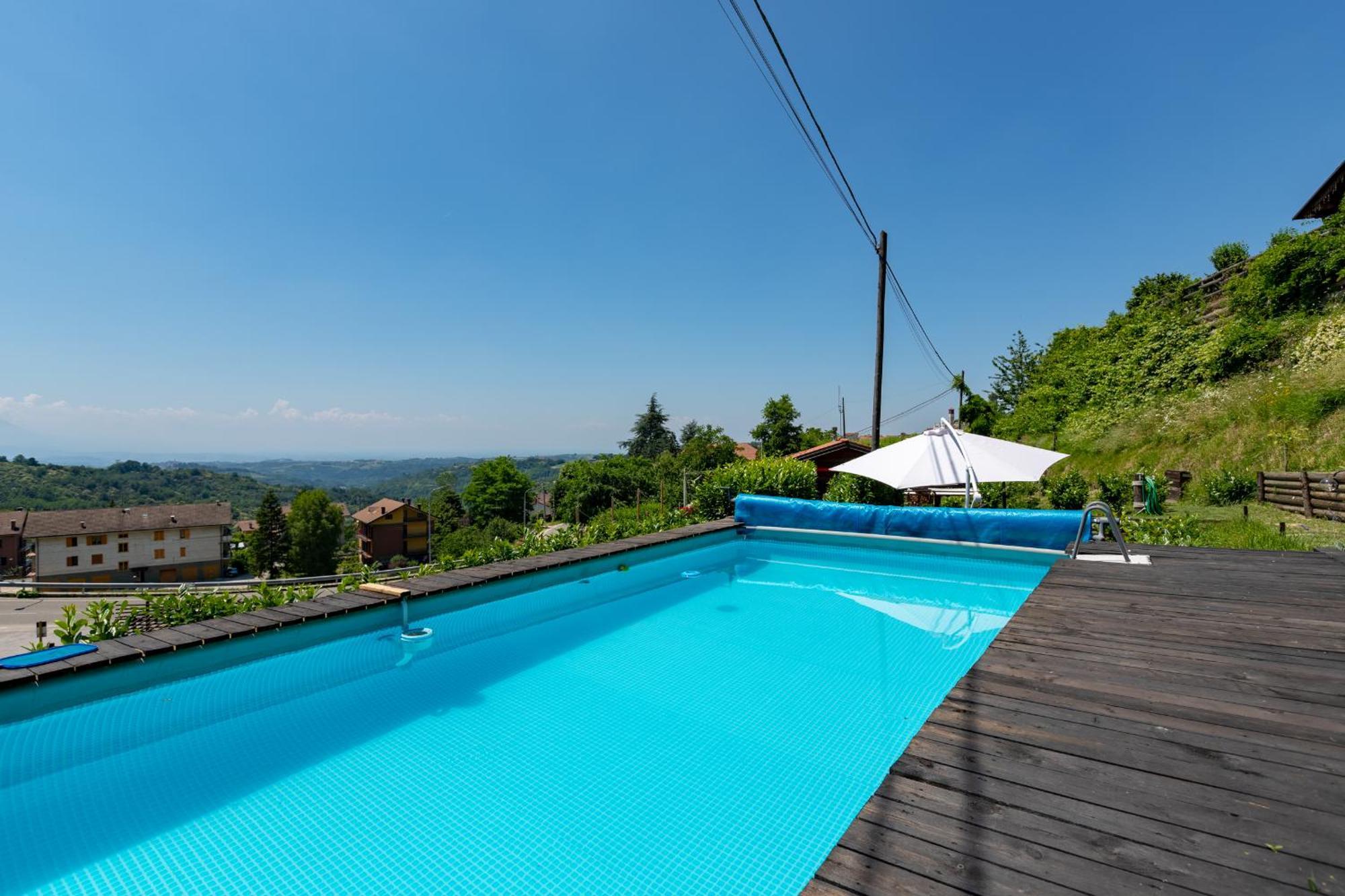 La Tana Dello Scoiattolo - Adults Only Bed & Breakfast Murazzano  Luaran gambar