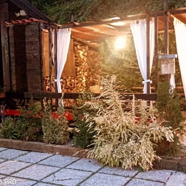 La Tana Dello Scoiattolo - Adults Only Bed & Breakfast Murazzano  Luaran gambar